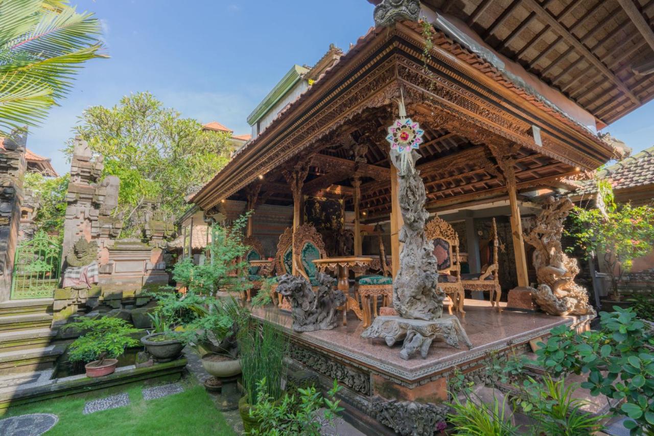 Sania'S House Hotel Ubud Exterior foto
