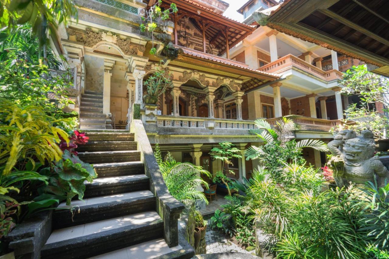 Sania'S House Hotel Ubud Exterior foto